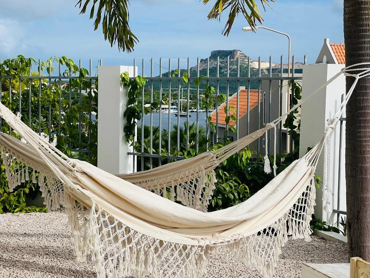Апартаменты Villa Leoni Curacao Виллемстад